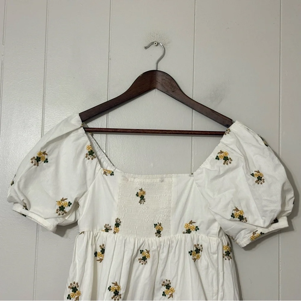 Endless Rose Puff Sleeve Milkmaid Mini Dress XS White Floral Embroidered NWT - Picture 9 of 11